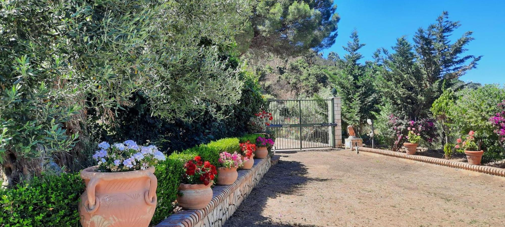 Villa Al Presti, Vacanze In Pieno Relax チェファル エクステリア 写真